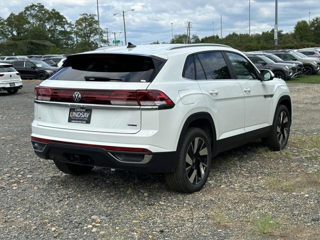 new 2024 Volkswagen Atlas Cross Sport car, priced at $40,913