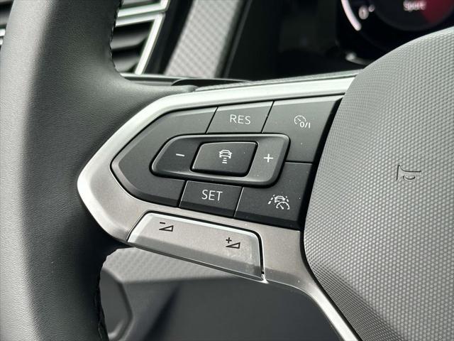 new 2025 Volkswagen Atlas car, priced at $44,784