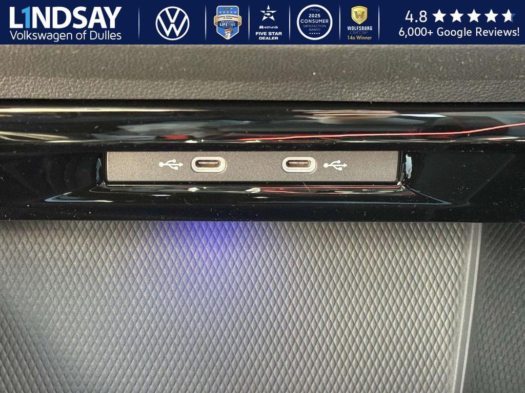 new 2025 Volkswagen Golf GTI car, priced at $39,279