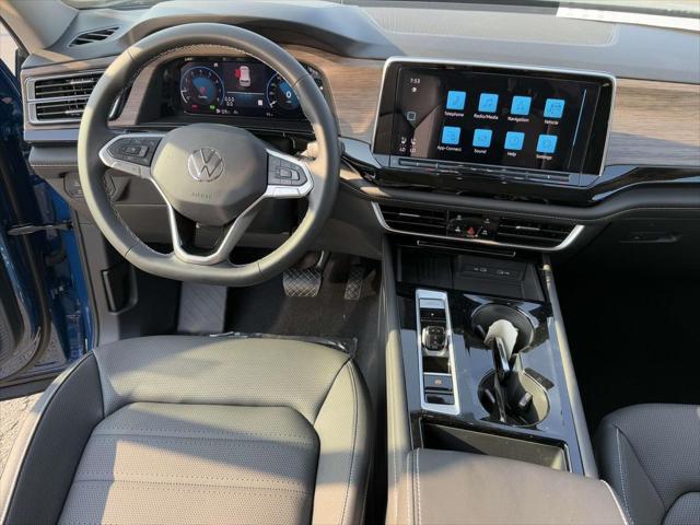 new 2025 Volkswagen Atlas car, priced at $46,089