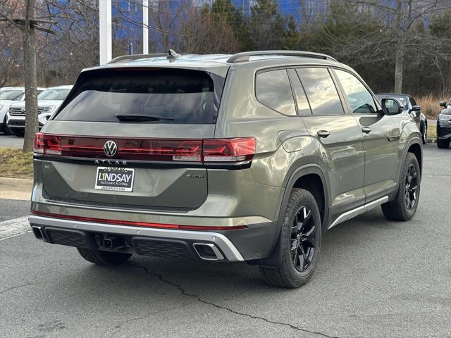 new 2025 Volkswagen Atlas car, priced at $45,111