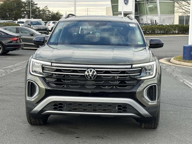 new 2025 Volkswagen Atlas car, priced at $45,111