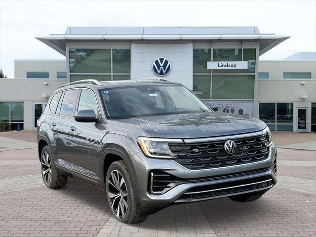 new 2024 Volkswagen Atlas car, priced at $49,718