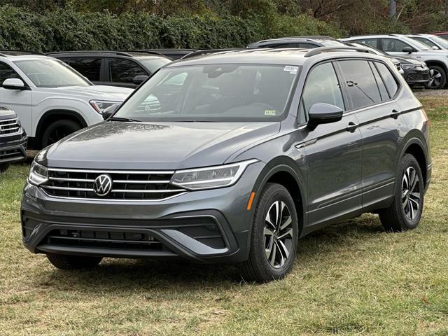 new 2024 Volkswagen Tiguan car, priced at $26,489