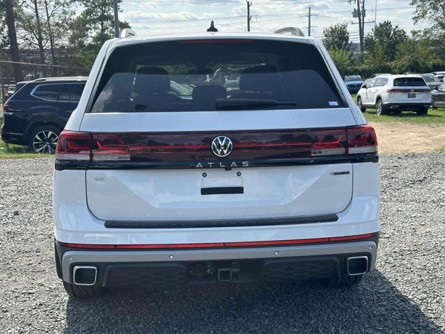 new 2024 Volkswagen Atlas car, priced at $43,726