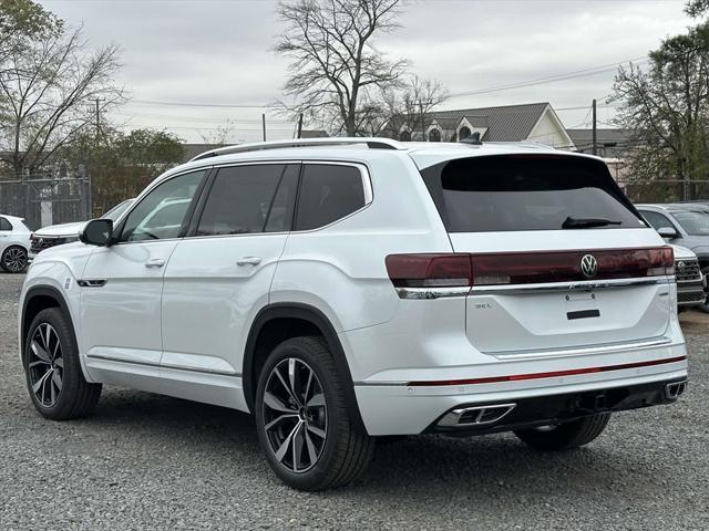 new 2025 Volkswagen Atlas car, priced at $51,692