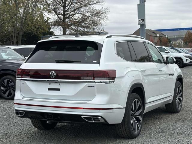 new 2025 Volkswagen Atlas car, priced at $51,692