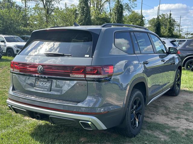 new 2024 Volkswagen Atlas car, priced at $44,105