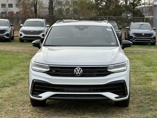 new 2024 Volkswagen Tiguan car, priced at $33,469