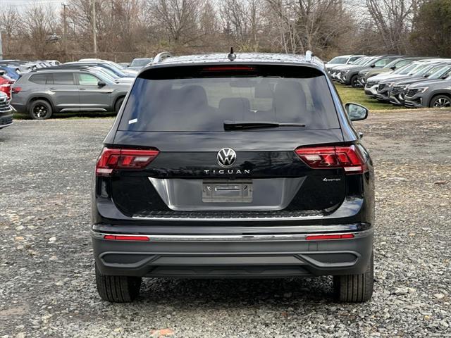 new 2024 Volkswagen Tiguan car, priced at $31,656