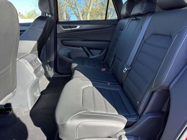 new 2025 Volkswagen Atlas Cross Sport car, priced at $49,047