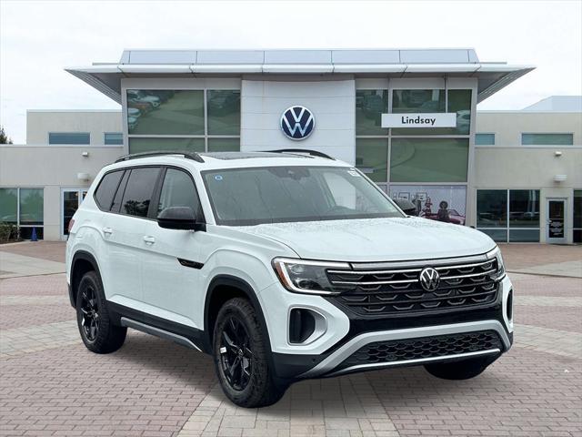 new 2024 Volkswagen Atlas car, priced at $43,536