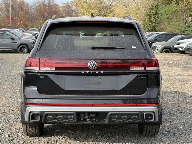 new 2025 Volkswagen Atlas car, priced at $45,709