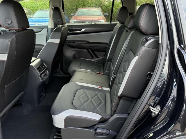 new 2025 Volkswagen Atlas car, priced at $44,784
