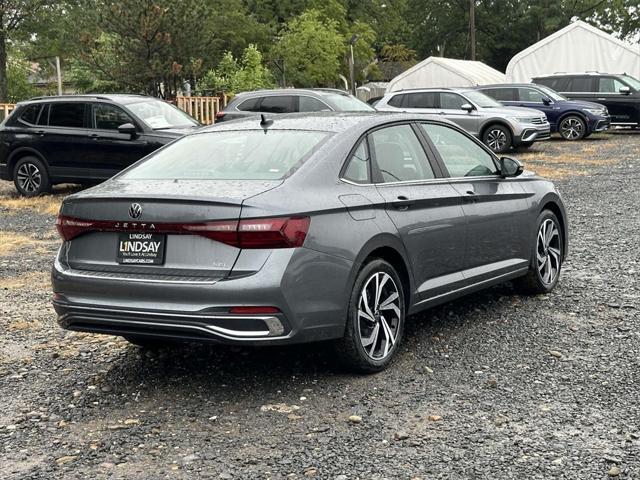 new 2025 Volkswagen Jetta car, priced at $28,678