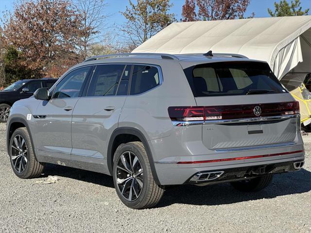 new 2025 Volkswagen Atlas car, priced at $52,017