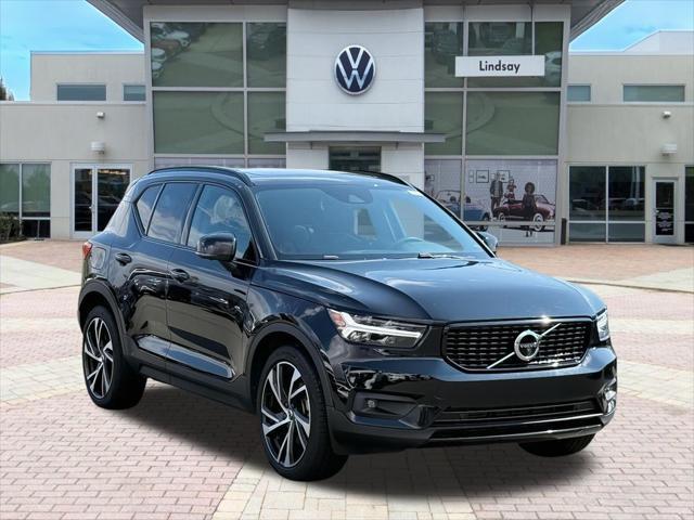 used 2022 Volvo XC40 car, priced at $30,997