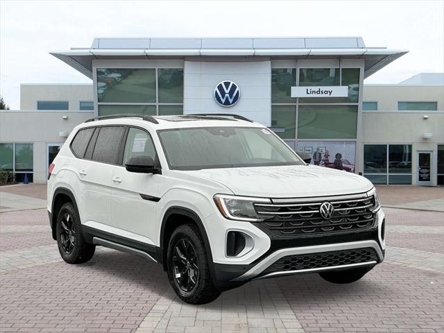 new 2024 Volkswagen Atlas car, priced at $49,861