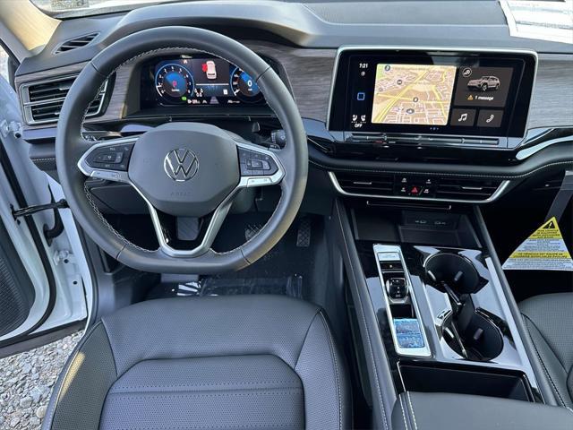 new 2024 Volkswagen Atlas car, priced at $46,850