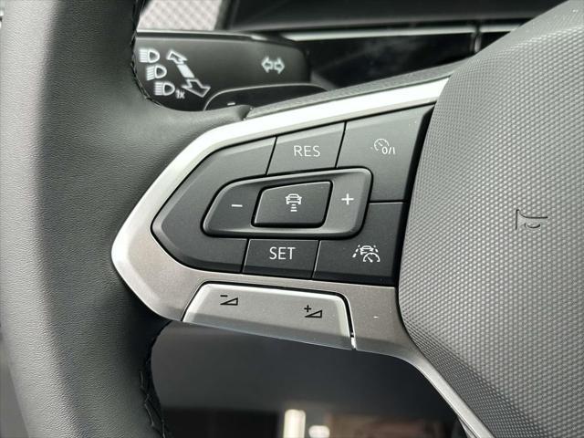 new 2025 Volkswagen Atlas car, priced at $44,784