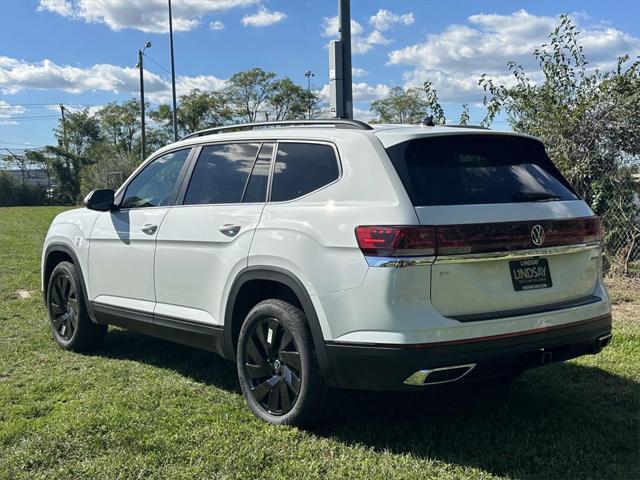 new 2024 Volkswagen Atlas car, priced at $40,388