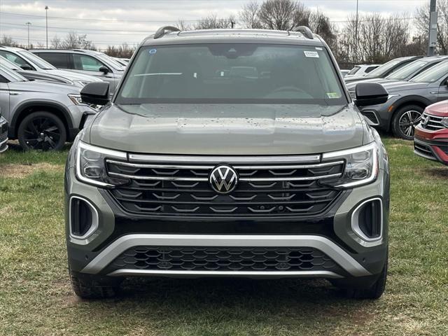 new 2025 Volkswagen Atlas car, priced at $45,882