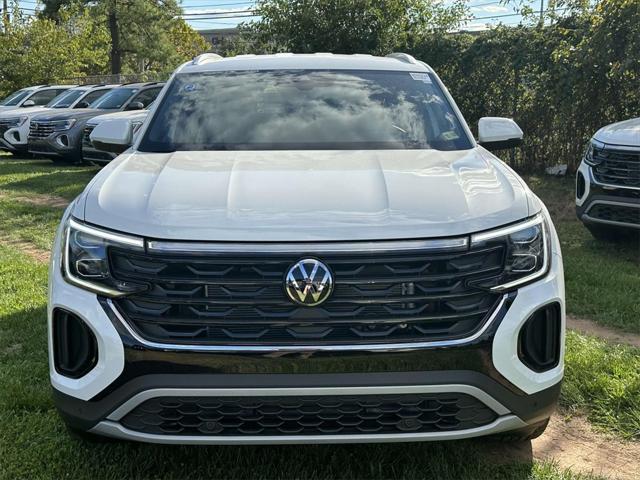 new 2024 Volkswagen Atlas Cross Sport car, priced at $39,406