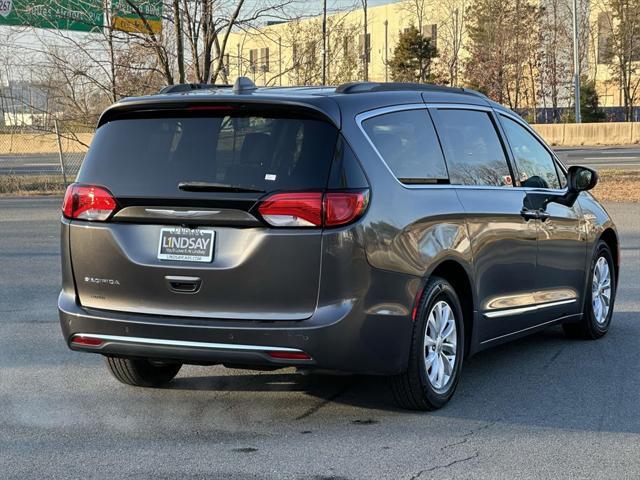 used 2017 Chrysler Pacifica car, priced at $14,777