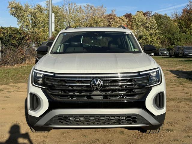 new 2025 Volkswagen Atlas car, priced at $45,519