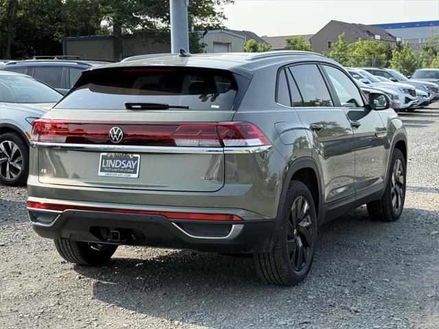 new 2025 Volkswagen Atlas Cross Sport car, priced at $44,579