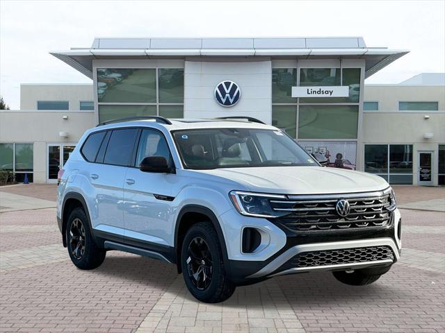 new 2024 Volkswagen Atlas car, priced at $47,600