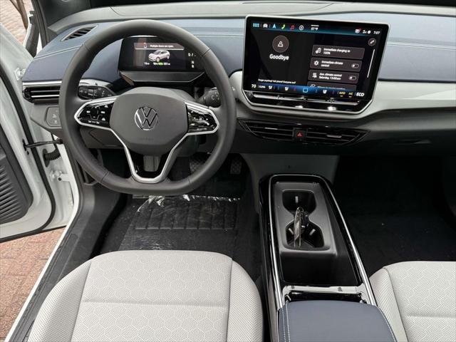 new 2025 Volkswagen ID.4 car, priced at $52,879