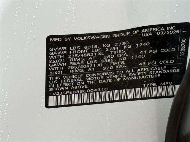 new 2025 Volkswagen ID.4 car, priced at $52,879