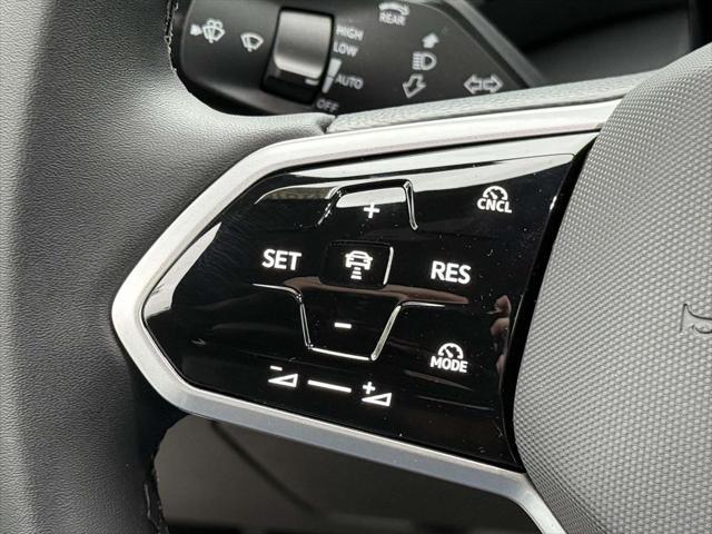 new 2025 Volkswagen ID.4 car, priced at $52,879