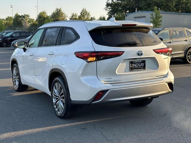 used 2021 Toyota Highlander Hybrid car, priced at $46,977