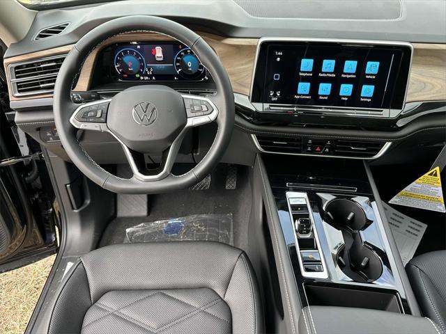 new 2025 Volkswagen Atlas car, priced at $44,251