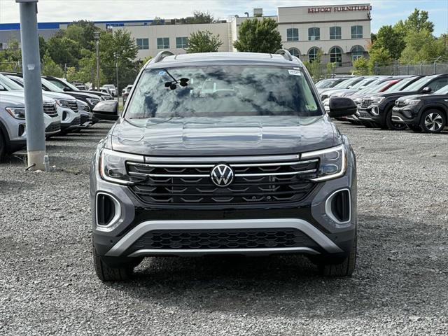 new 2024 Volkswagen Atlas car, priced at $44,105