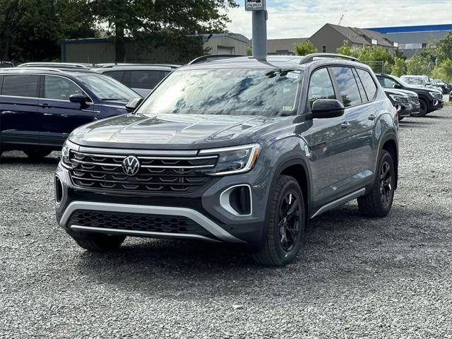 new 2024 Volkswagen Atlas car, priced at $44,105