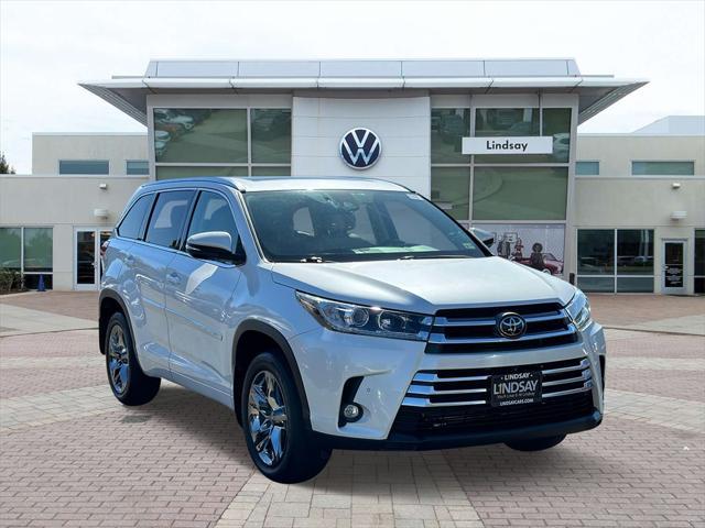 used 2019 Toyota Highlander car, priced at $32,997