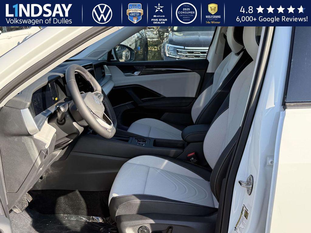 new 2025 Volkswagen Tiguan car, priced at $32,279