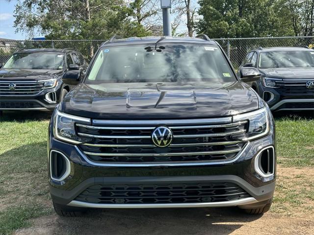 new 2024 Volkswagen Atlas car, priced at $42,400