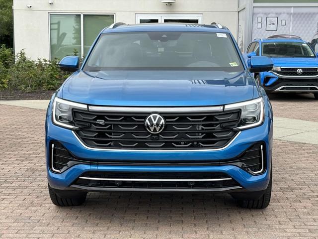 new 2024 Volkswagen Atlas Cross Sport car, priced at $49,662