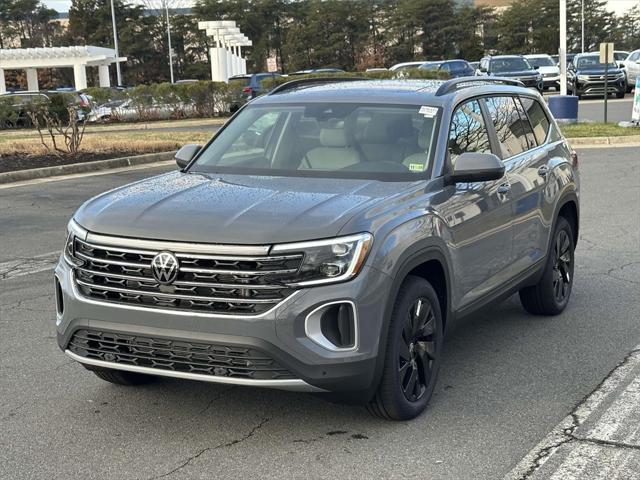 new 2025 Volkswagen Atlas car, priced at $44,165