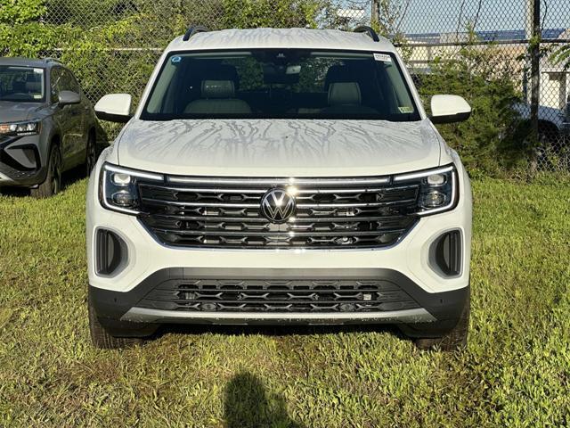 new 2024 Volkswagen Atlas car, priced at $42,100