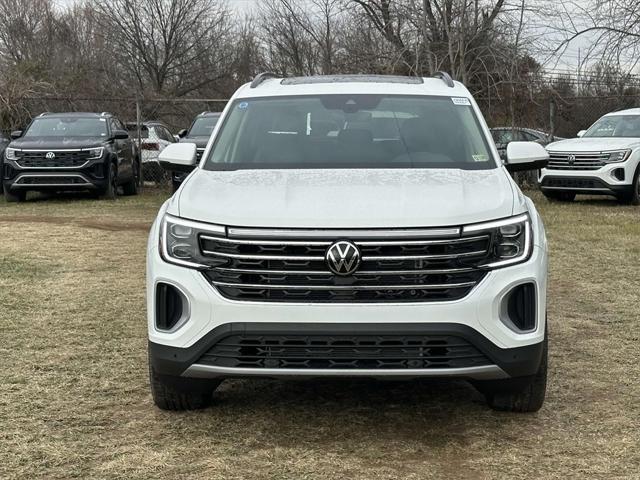 new 2025 Volkswagen Atlas car, priced at $44,165