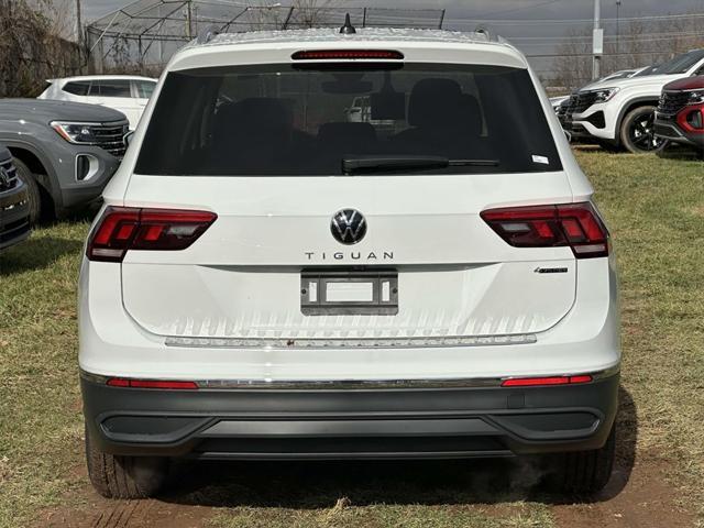 new 2024 Volkswagen Tiguan car, priced at $31,656