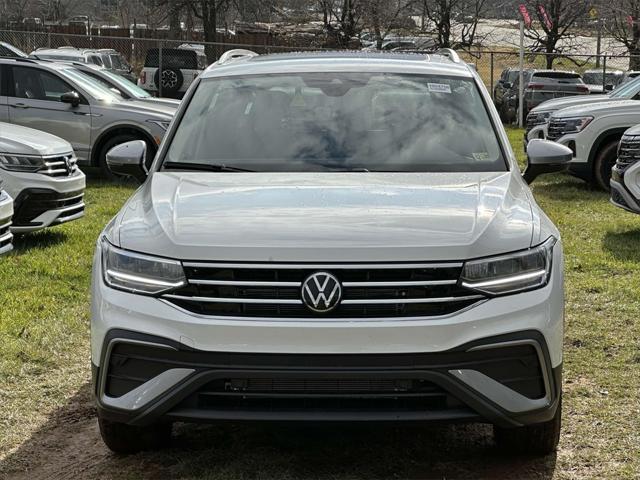 new 2024 Volkswagen Tiguan car, priced at $31,656