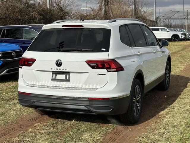 new 2024 Volkswagen Tiguan car, priced at $31,656