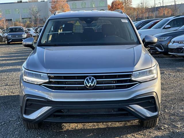 new 2024 Volkswagen Tiguan car, priced at $26,489