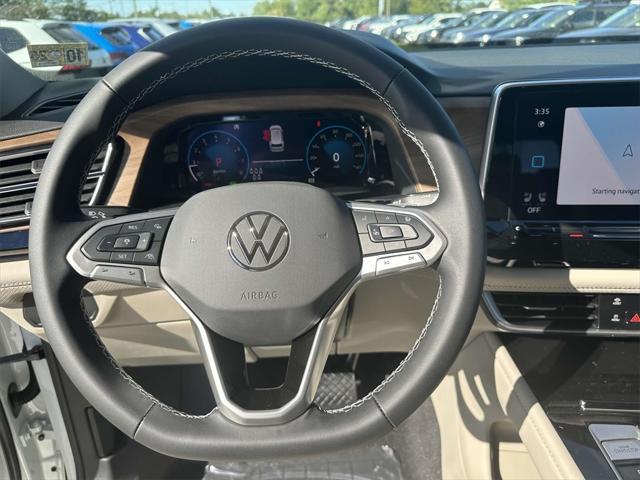 new 2024 Volkswagen Atlas car, priced at $39,693